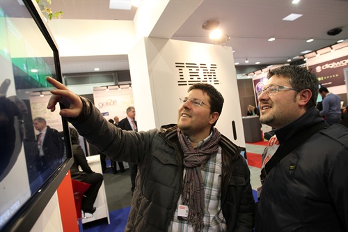 Tra gli stand di Smau Bari 2012
