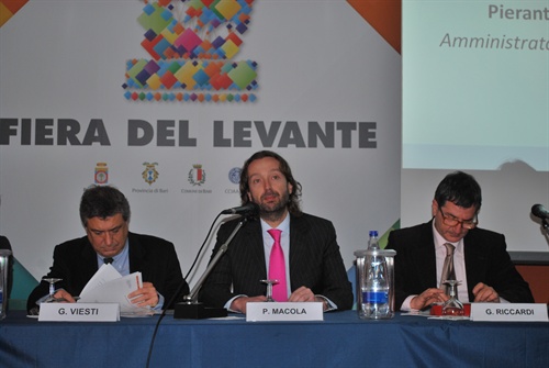 Un momento della conferenza stampa di Smau Bari