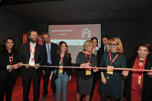 Il taglio del nastro