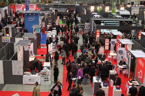 Momenti in fiera durante le tappe local di Smau 