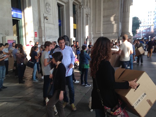 Amazon Flash Mob: 170 suonatori in arrivo in Stazione Centrale