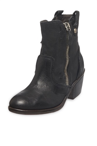 Showroomprive.it hangar 66€