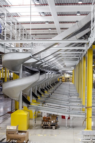 Amazon, Centro di Distribuzione di Castel San Giovanni (PC)