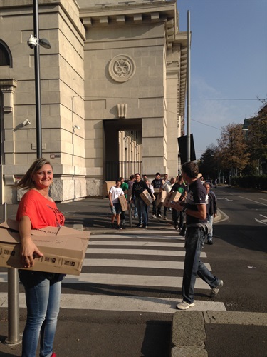 Amazon Flash Mob: 170 suonatori in arrivo in Stazione Centrale