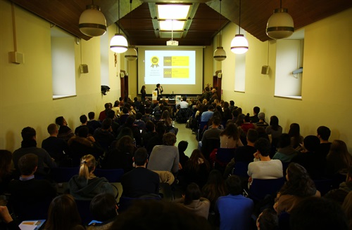 International Day - Cattolica, 21 novembre 2014 - Presentazione programmi London School of Economics