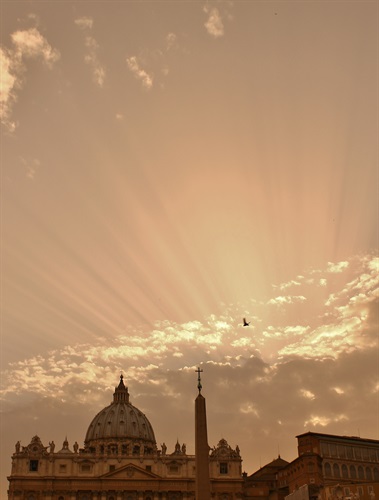 Tramonto in Piazza San Pietro