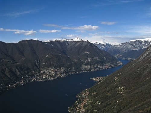 Lago di Como, credit by  Antonis Lamnatos