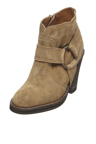 Showroomprive.it Jonak  61 Euro