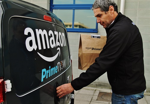 I furgoni Amazon Prime Now