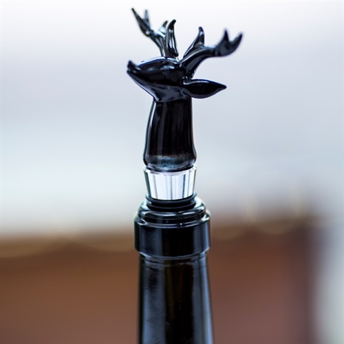 Tappo per bottiglia a forma di cervo nero 2.