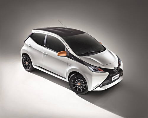 TOYOTA AYGO AMAZON EDITION