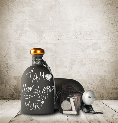 Vino Rosso Frizzante “To You” (bottiglie lavagna) - Cantine Ceci.