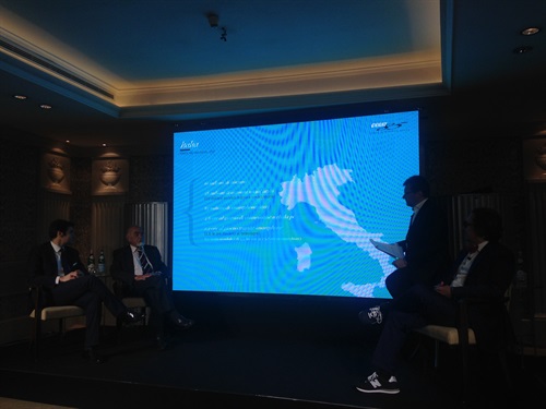 Momenti dell'evento #30anniCedat85