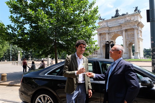 Tannico.it pensa all’aperitivo e Uber te lo consegna - Arco della Pace, Milano