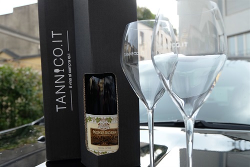 Tannico.it pensa all’aperitivo e Uber te lo consegna 