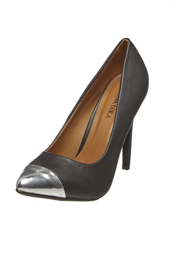 Showroomprive.it Donna Loka  28 Euro