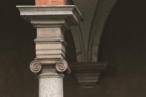 Capitello Chiostro Ionico