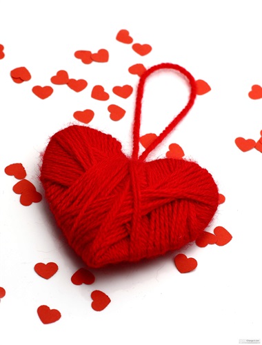 Gli italiani a San Valentino: digitali e amanti della buona cucina secondo un sondaggio di Showroomprive.it