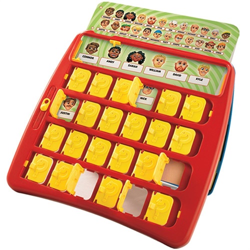 Hasbro - Indovina Chi Gioco di Intuizione Versione Italiana