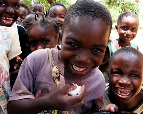 CELIM_una scuola per chi non ce l'ha.JPG