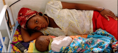 MEDICI CON L'AFRICA CUAMM_nati per vivere_2progetto.jpg