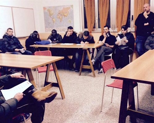 ASSOCIAZIONE AMICI DI EDOARDO_una speranza ai giovani socialmente emarginati.jpg