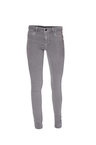 Showroomprive.it Red Skins 42 Euro