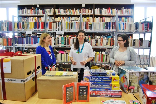 Consegna donazione presso la biblioteca Elio Gandini di S. Cristina e Bissone