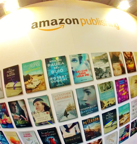 Stand Amazon al Salone del Libro