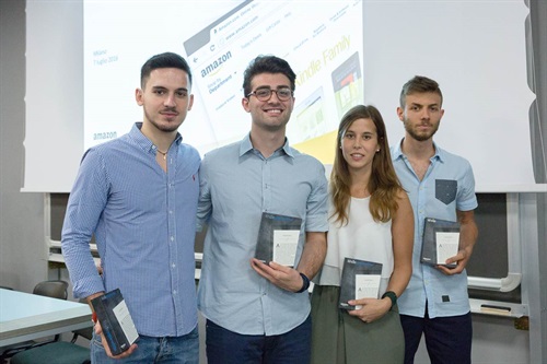 Gli studenti del progetto Amazon Delight, 2° classificato