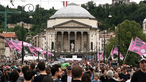 Giro d'Italia - Read for Pink