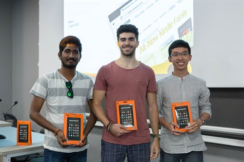 Gli studenti del progetto Amazon Buddy, 3° classificato