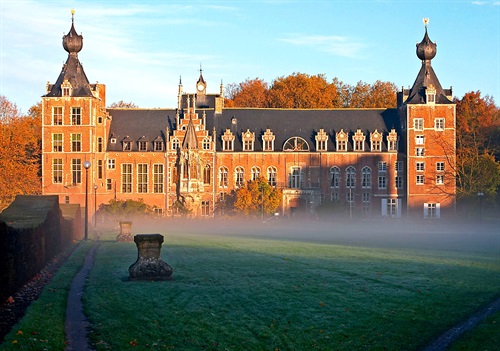 Katholieke Universiteit di Leuven