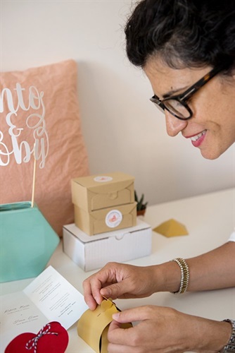 Il laboratorio di cartotecnica PopTheQuestion di Roma