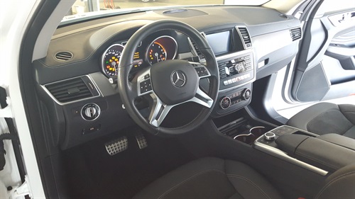 Interno Mercedes