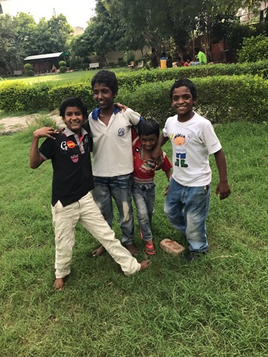 Alcuni bambini dell'orfanotrofio di Jaipur 