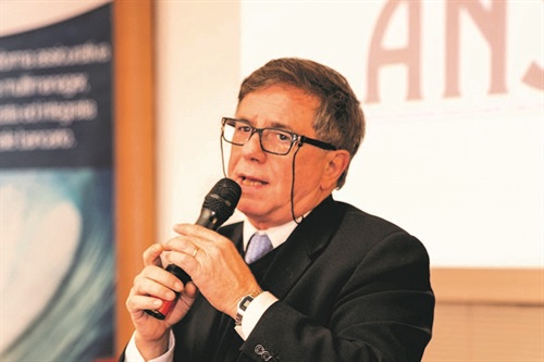 Roberto Anzanello_Pres Health Italia.jpg