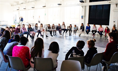 Un momento del laboratorio Hi-Tech Girls organizzato da JA Italia e Siemens Italia 