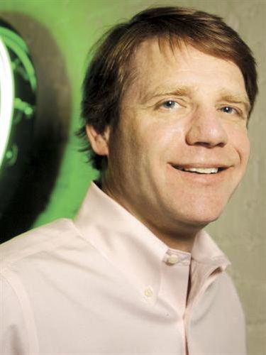 Will Hodgman - vice president of international di comScore