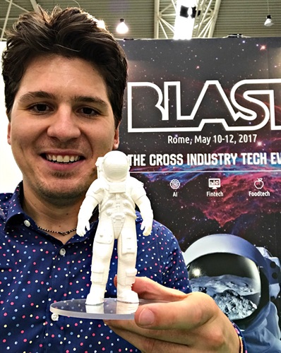 Giacomo Bizzarri Mashcream con il premio M Accelerator Blast 2017