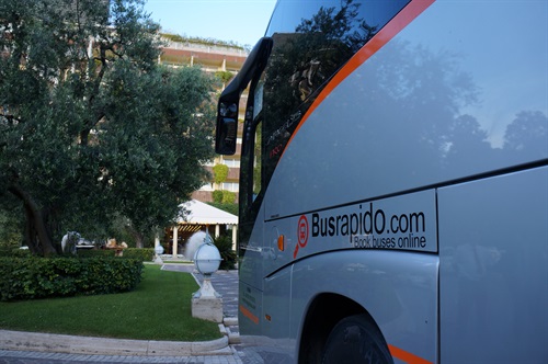 Busrapido-logo-su-autobus-Partner-01.JPG