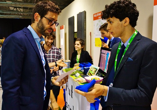 Calza Superfly di Futsocks – Liceo Ettore Conti, Milano