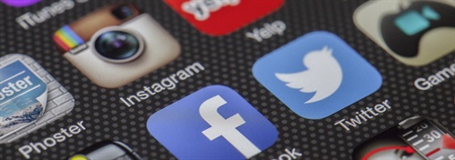 Senza social questo libro non verrebbe pubblicato.