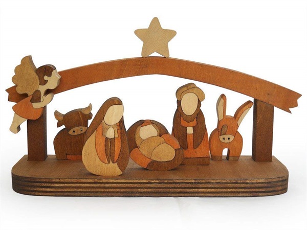 Presepe montabile in legno Prezzo indicativo: 48,00€ su Handmade di Amazon.it