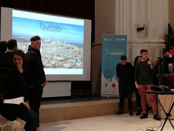 Idee in azione per UPSHIFT