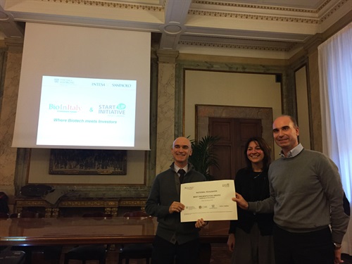 Vision Engineering Italy riceve il premio BioInItaly Healthcare