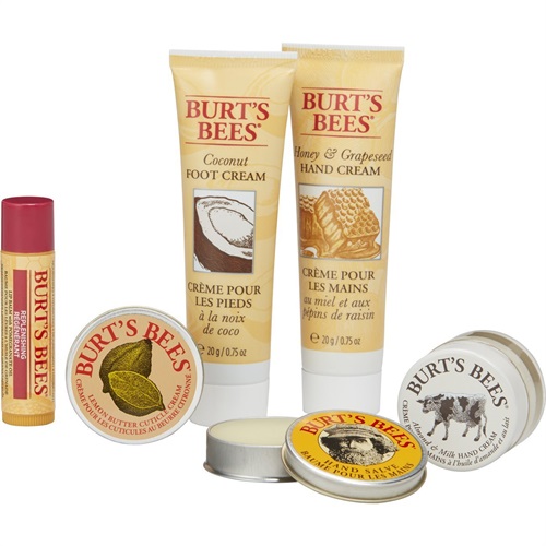 Kit regalo per mani e piedi di Burt's Beessu Amazon.it: 15,95 euro
