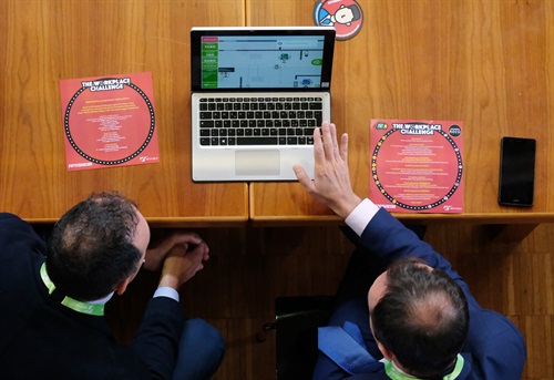 Un momento di gioco con The Workplace Challenge