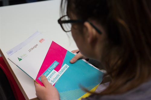 Gli studenti al MULTILAB di Rozzano