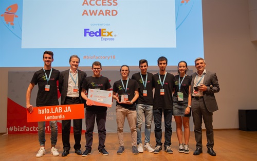 Hato.LAB JA riceve il FedEx Express Access Award